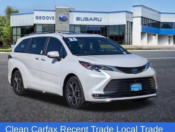 TOYOTA SIENNA 2025 5TDESKFC5SS195784 image