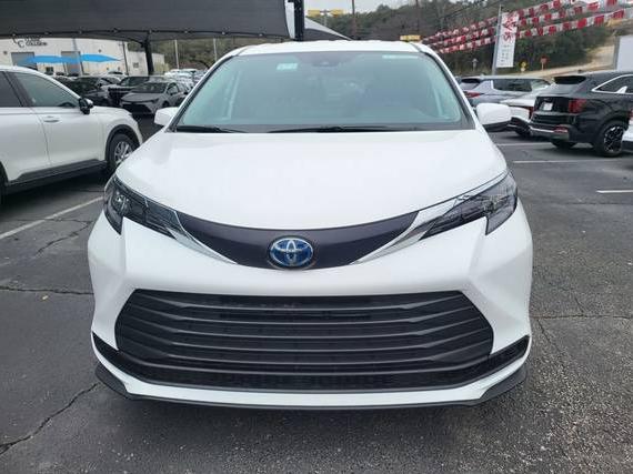 TOYOTA SIENNA 2025 5TDKRKECXSS230755 image TOYOTA SIENNA 2025 5TDKRKECXSS230755 image