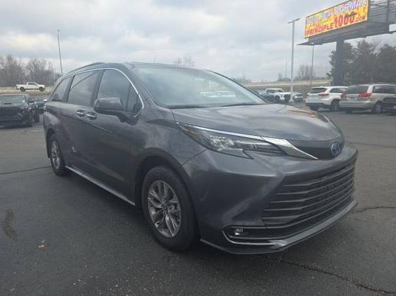 TOYOTA SIENNA 2025 5TDYSKFCXSS203648 image TOYOTA SIENNA 2025 5TDYSKFCXSS203648 image