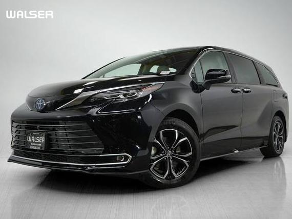 TOYOTA SIENNA 2025 5TDESKFC3SS173167 image