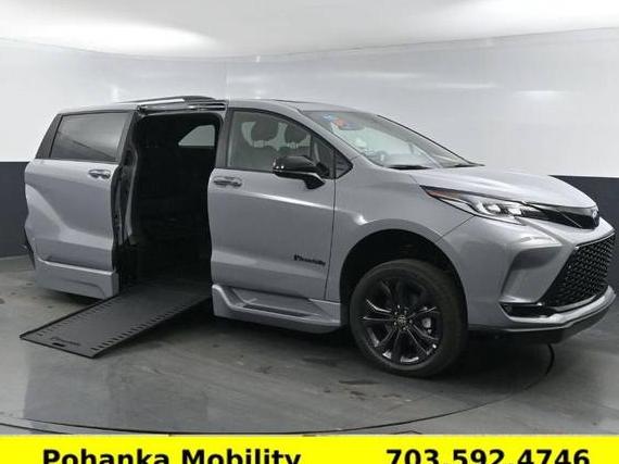 TOYOTA SIENNA 2025 5TDDRKEC3SS281216 image TOYOTA SIENNA 2025 5TDDRKEC3SS281216 image