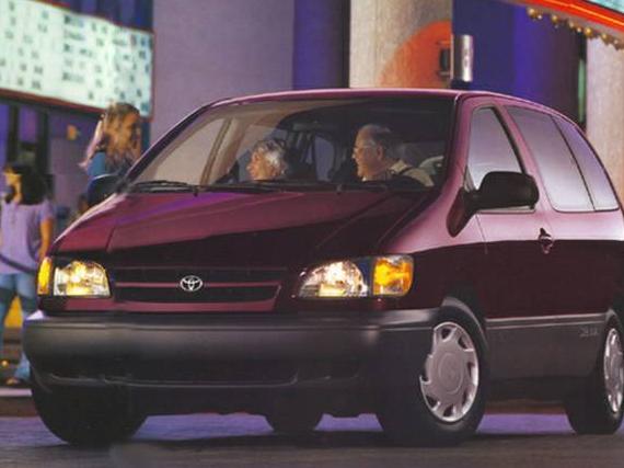 TOYOTA SIENNA 1999 4T3ZF19C4XU111312 image TOYOTA SIENNA 1999 4T3ZF19C4XU111312 image