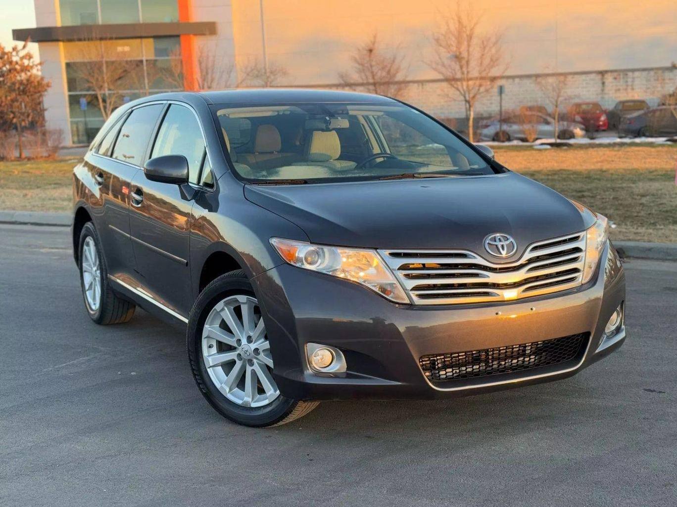 TOYOTA VENZA 2010 4T3BA3BB8AU018314 image