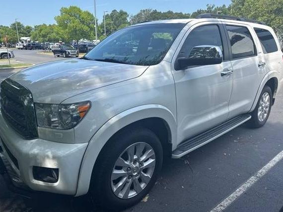 TOYOTA SEQUOIA 2016 5TDDW5G18GS132412 image