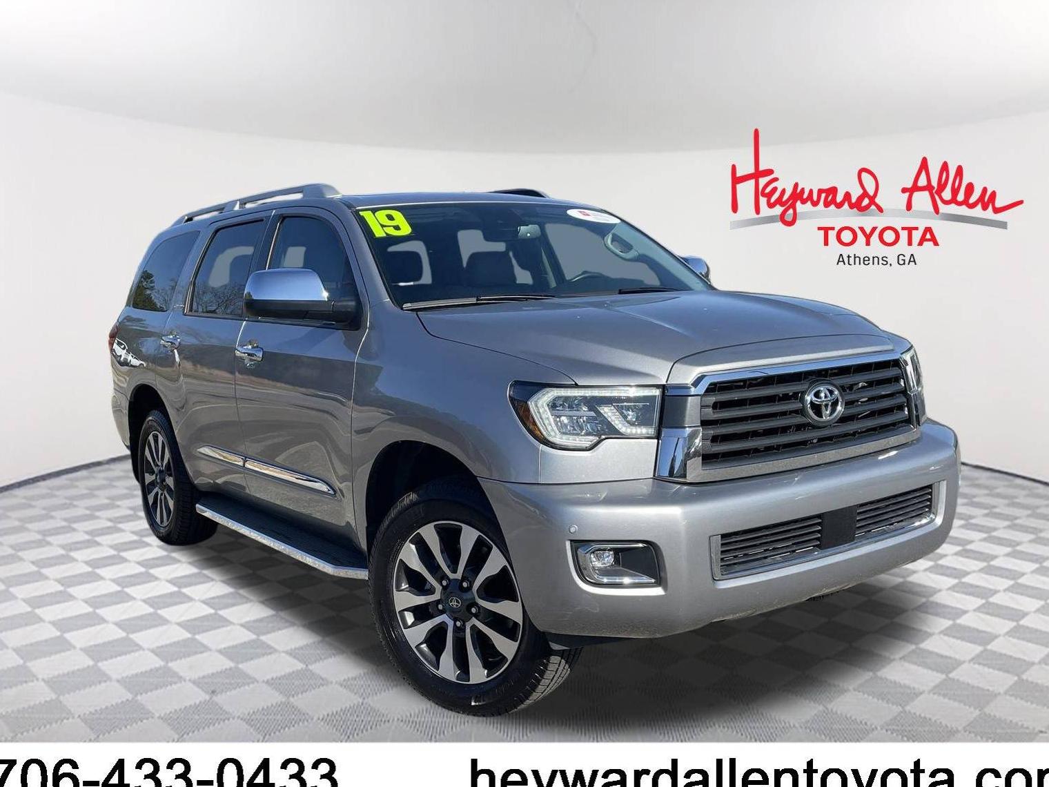 TOYOTA SEQUOIA 2019 5TDJY5G10KS170576 image