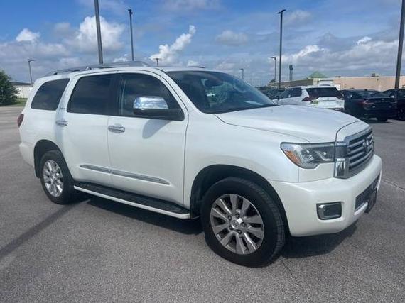 TOYOTA SEQUOIA 2018 5TDDY5G18JS163550 image