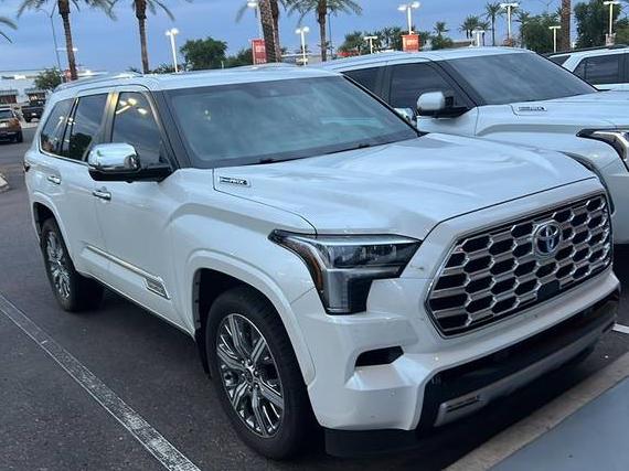 TOYOTA SEQUOIA 2024 7SVAAABAXRX022045 image