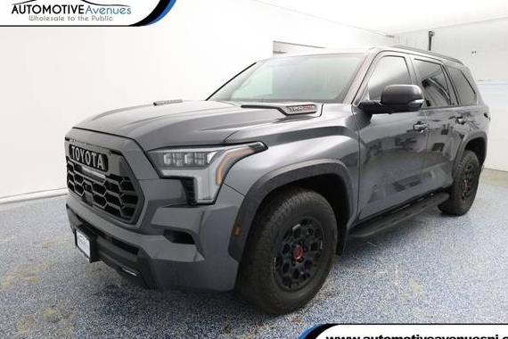 TOYOTA SEQUOIA 2024 7SVAAABA8RX045579 image TOYOTA SEQUOIA 2024 7SVAAABA8RX045579 image