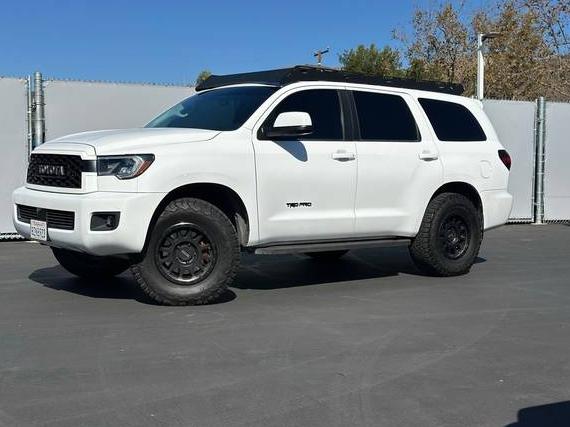 TOYOTA SEQUOIA 2020 5TDBY5G13LS176958 image