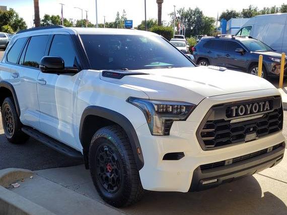 TOYOTA SEQUOIA 2025 7SVAAABA2SX062156 image TOYOTA SEQUOIA 2025 7SVAAABA2SX062156 image