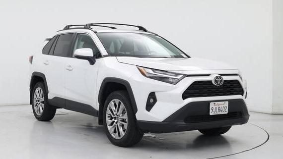 TOYOTA RAV4 2023 2T3A1RFV2PW399573 image