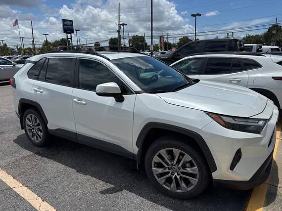 TOYOTA RAV4 2023 2T3C1RFV4PW279198 image