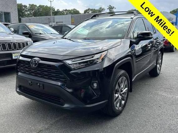 TOYOTA RAV4 2023 2T3A1RFV8PC353375 image