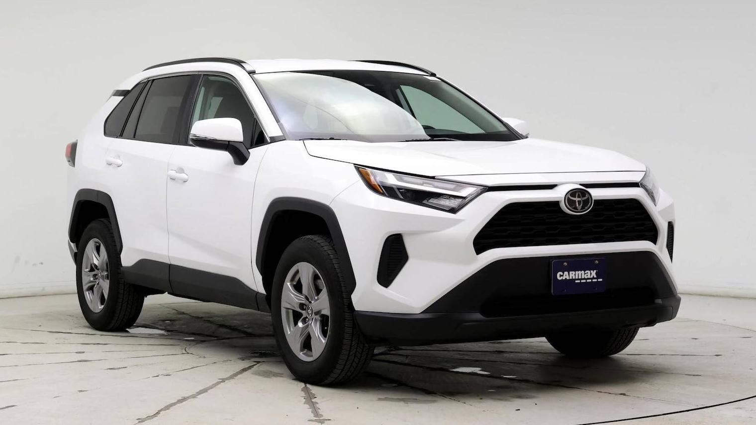 TOYOTA RAV4 2023 2T3P1RFVXPW365990 image