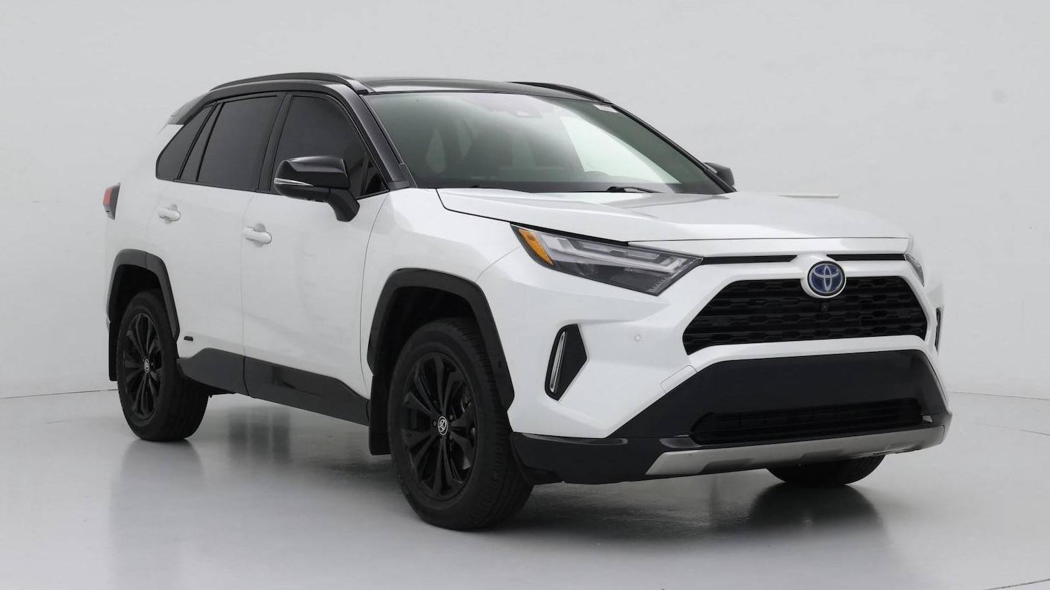 TOYOTA RAV4 2023 JTME6RFV2PJ028835 image