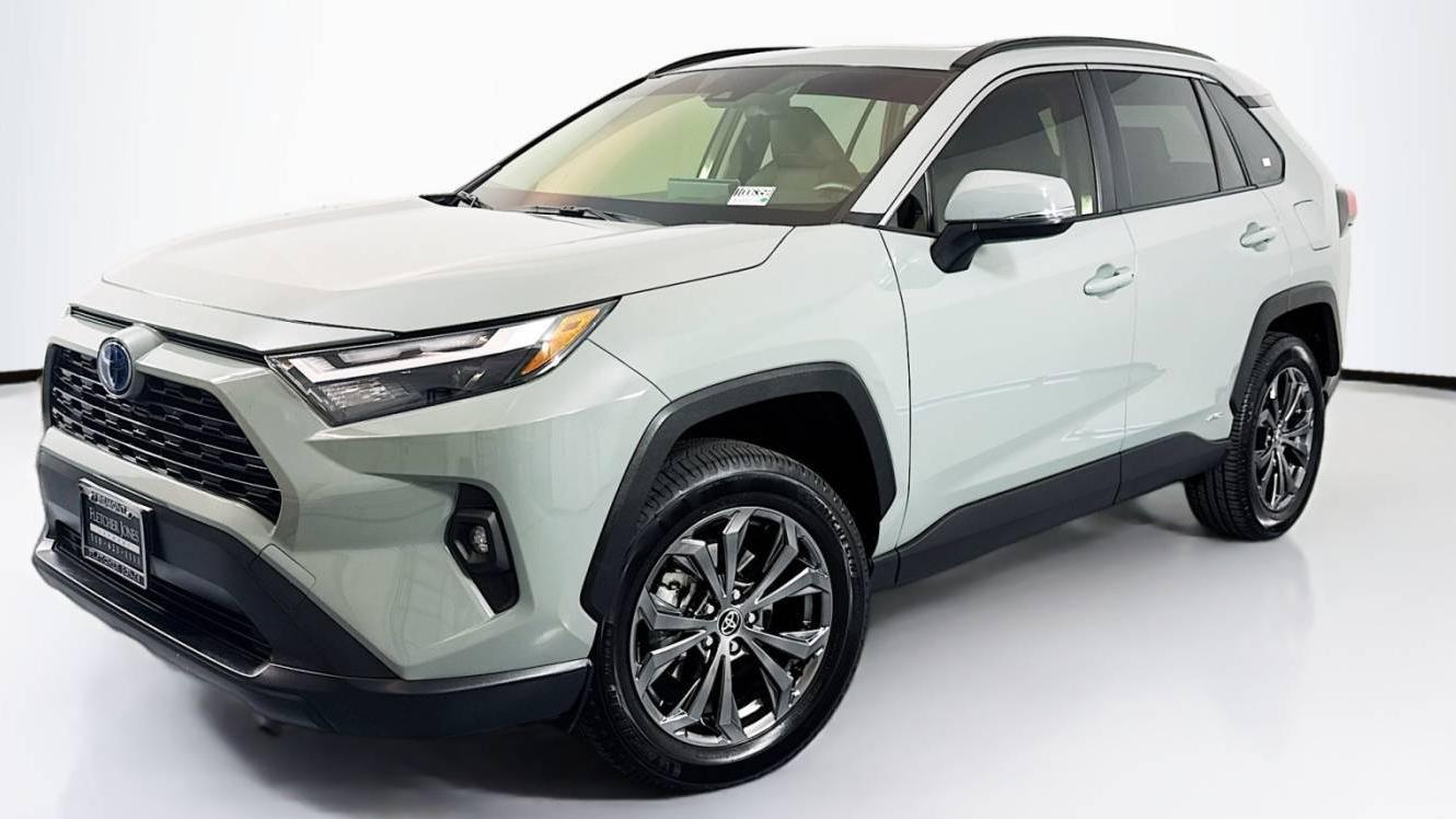 TOYOTA RAV4 2023 JTMB6RFV3PD106864 image