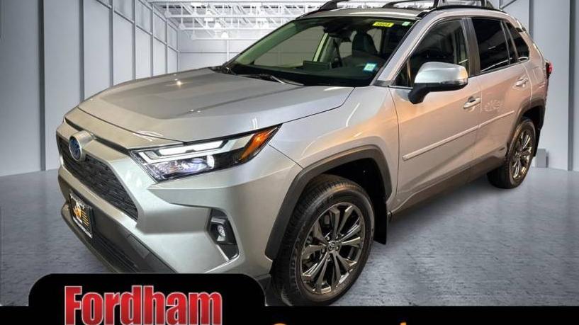 TOYOTA RAV4 2023 JTMB6RFV6PD088862 image