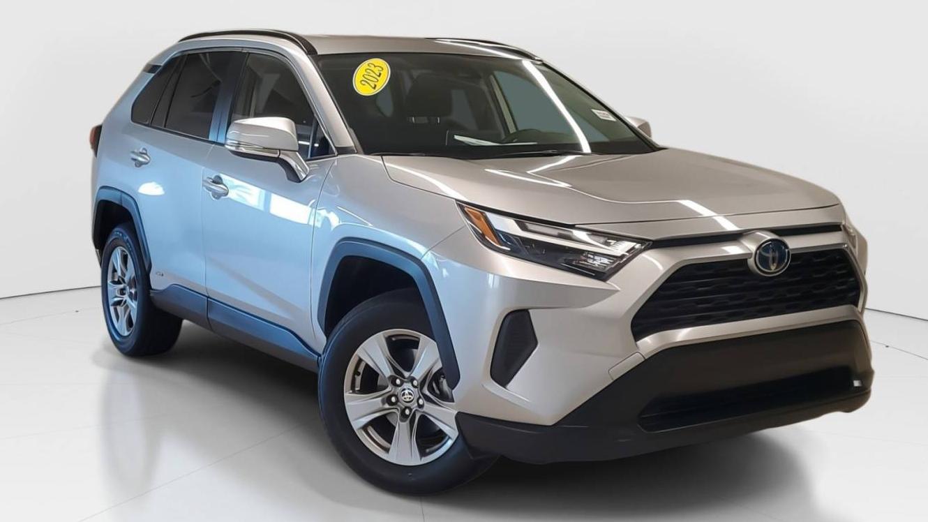 TOYOTA RAV4 2023 JTMMWRFV9PD205004 image