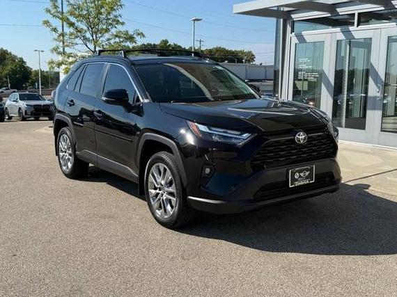 TOYOTA RAV4 2023 2T3A1RFV8PC383802 image