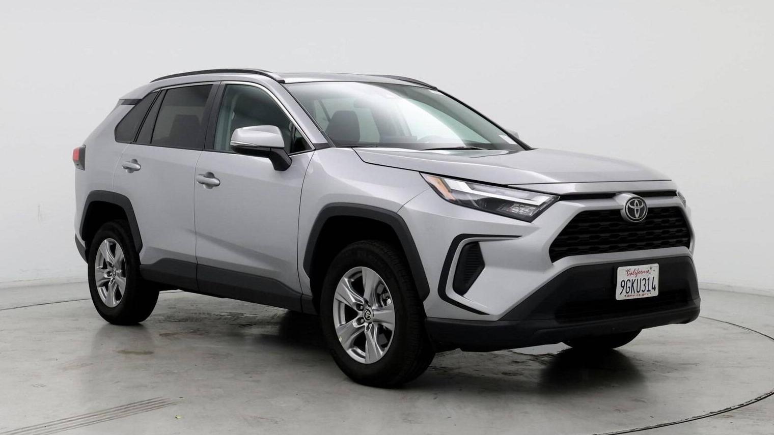 TOYOTA RAV4 2023 2T3W1RFVXPW267750 image