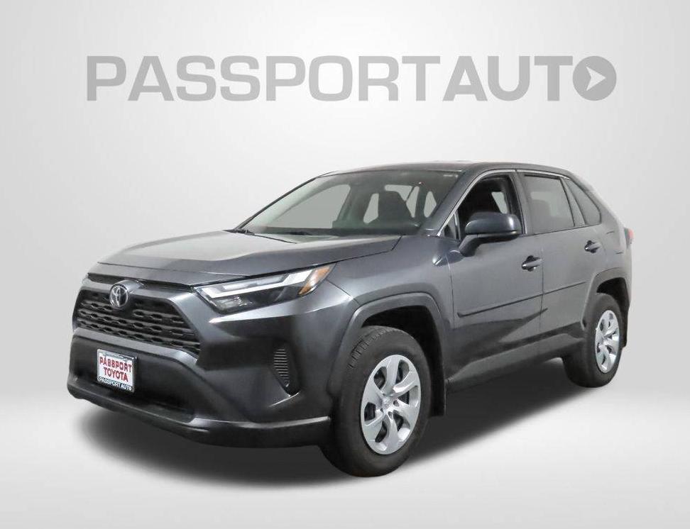 TOYOTA RAV4 2023 JTMF1RFV8PD095280 image