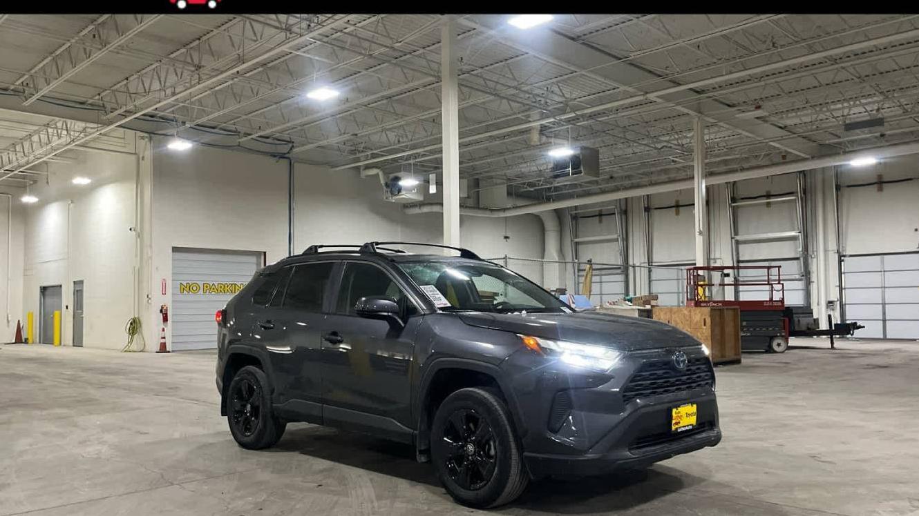 TOYOTA RAV4 2023 2T3RWRFV1PW180351 image