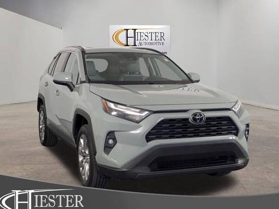 TOYOTA RAV4 2023 2T3A1RFV4PW386498 image