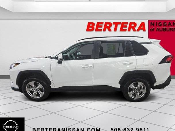 TOYOTA RAV4 2023 2T3P1RFV7PW372993 image