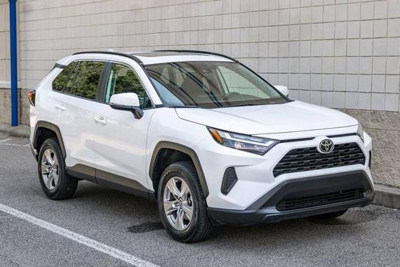 TOYOTA RAV4 2023 2T3W1RFV9PC241805 image