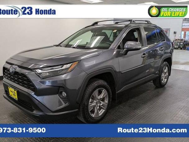 TOYOTA RAV4 2023 JTMRWRFV8PD201726 image