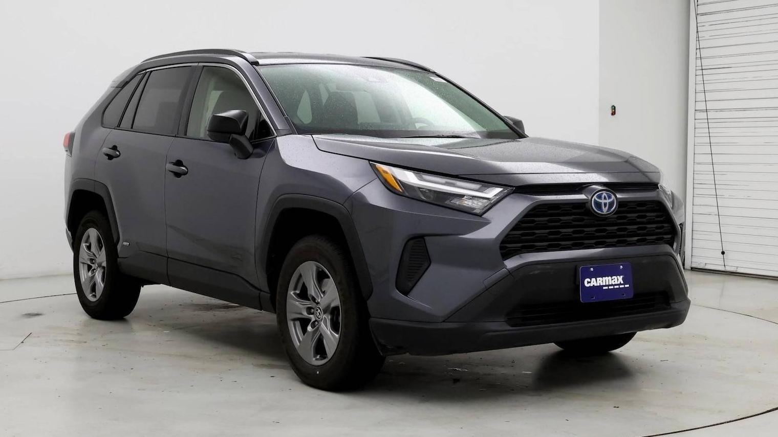 TOYOTA RAV4 2023 JTMLWRFV9PD200364 image