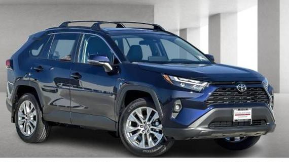 TOYOTA RAV4 2023 2T3C1RFV9PW281318 image