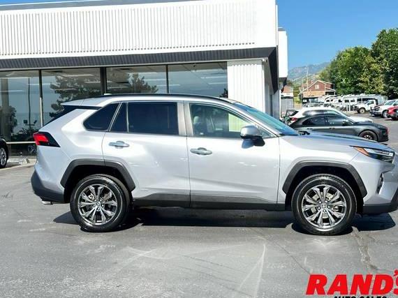 TOYOTA RAV4 2023 JTMD6RFV2PD108100 image
