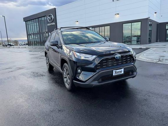 TOYOTA RAV4 2023 JTMB6RFV5PJ031487 image