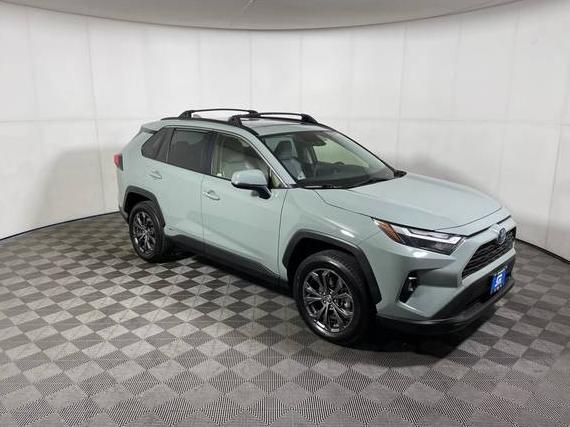 TOYOTA RAV4 2023 JTMB6RFV8PD115544 image