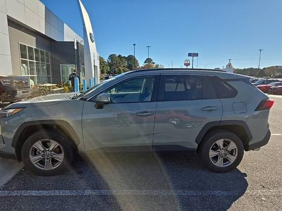 TOYOTA RAV4 2023 JTMW1RFV1PJ024701 image