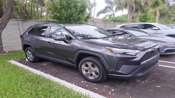 TOYOTA RAV4 2023 2T3W1RFV8PC227684 image