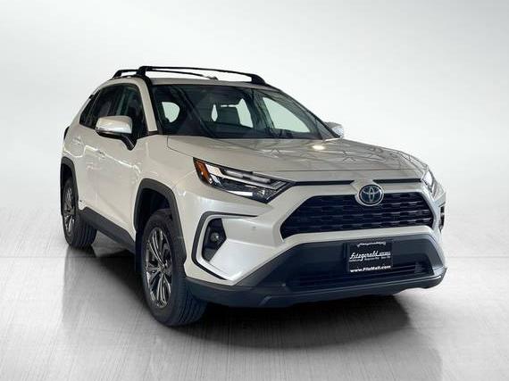 TOYOTA RAV4 2023 4T3B6RFV2PU108690 image