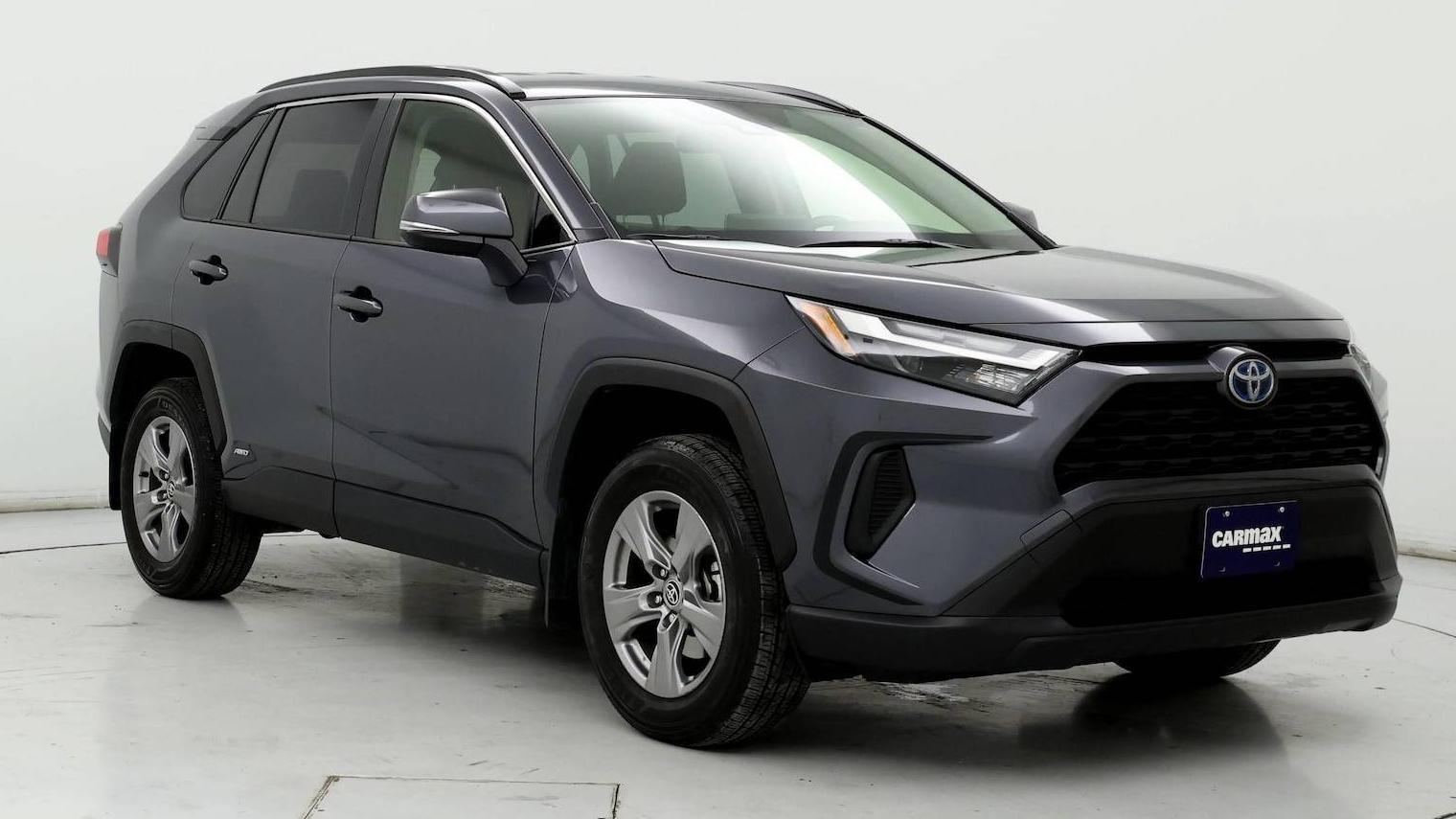 TOYOTA RAV4 2023 JTMMWRFV5PD170977 image