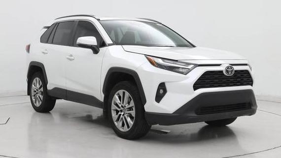 TOYOTA RAV4 2023 2T3A1RFV5PW387367 image