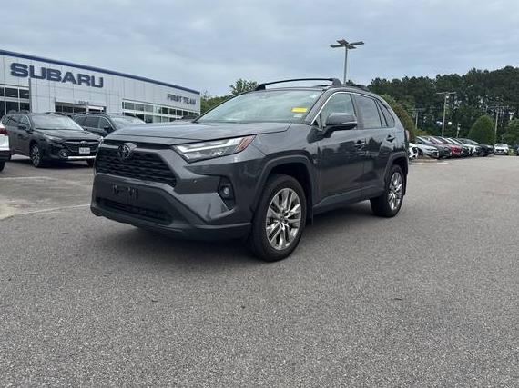 TOYOTA RAV4 2023 2T3A1RFV3PC358869 image