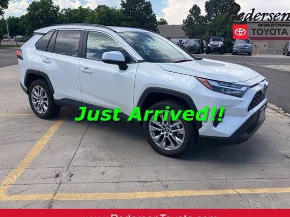 TOYOTA RAV4 2023 2T3A1RFV6PW403219 image