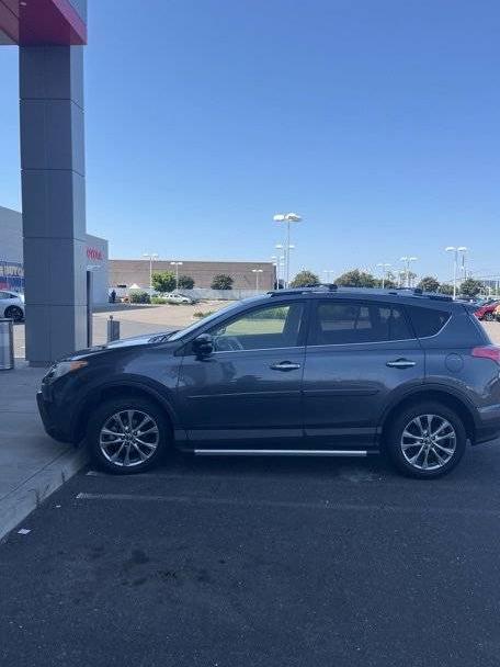 TOYOTA RAV4 2016 JTMYFREV5GD084183 image