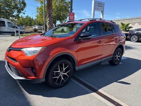 TOYOTA RAV4 2016 2T3NFREVXGW259520 image