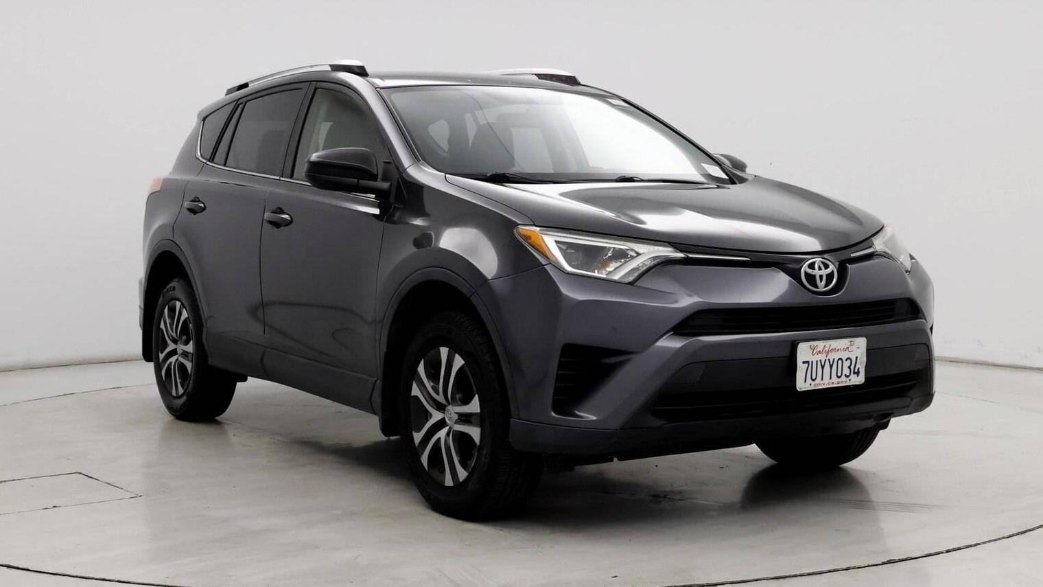 TOYOTA RAV4 2016 JTMZFREV8GJ098388 image