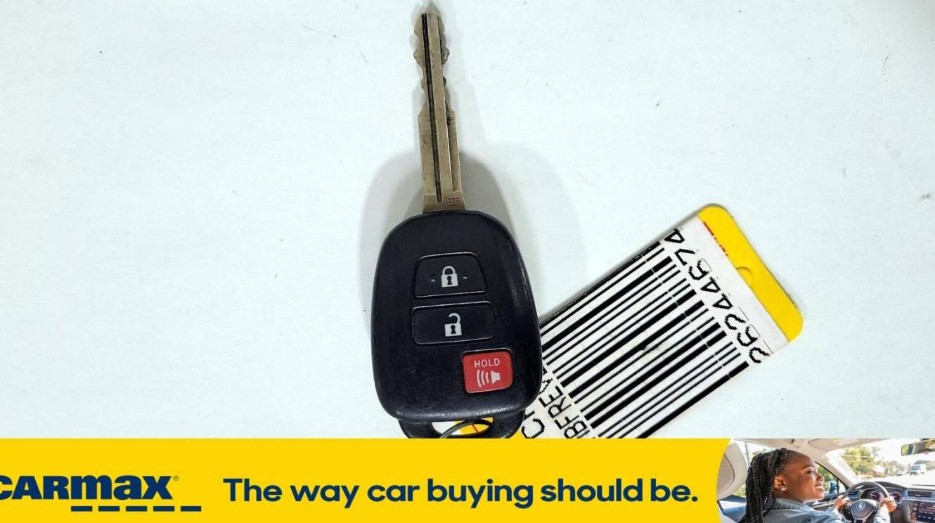 TOYOTA RAV4 2016 JTMBFREV2GJ058034 image