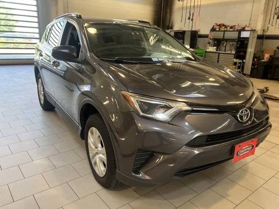 TOYOTA RAV4 2016 JTMBFREV1GJ053844 image