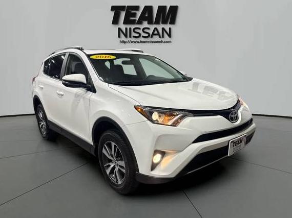 TOYOTA RAV4 2016 JTMRFREV9GJ099520 image