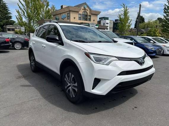TOYOTA RAV4 2016 JTMZFREV3GJ071809 image