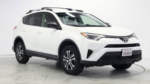 TOYOTA RAV4 2016 JTMZFREV7GD090152 image